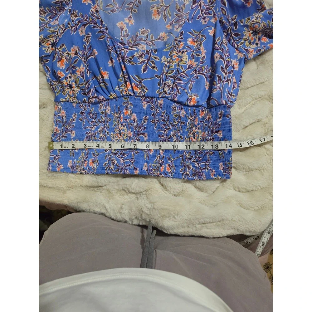 Free People Blue Floral Smocked Waist Long Sleeve Crop Top Blouse Medium